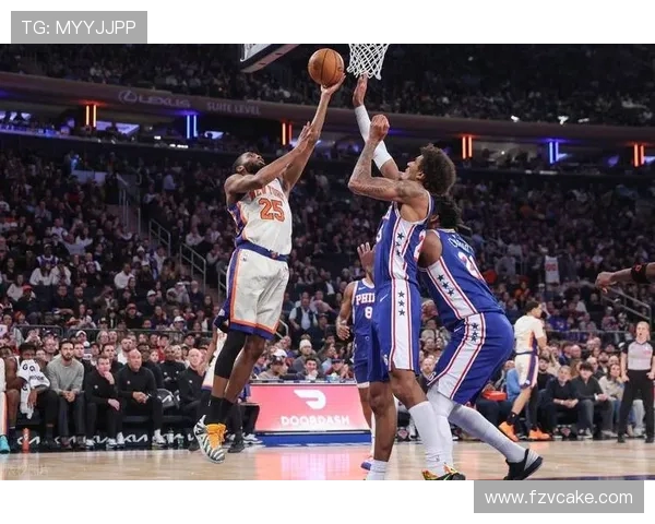 尼克斯与76人激战正酣谁能在东部赛季争夺中胜出